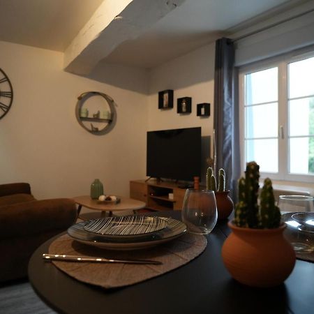 Le Joli'Mans, Appartement Refait A Neuf, Entierement Equipe, Pour 2 Personnes, Proche Quartier Historique Et Centre Le Mans Exterior foto