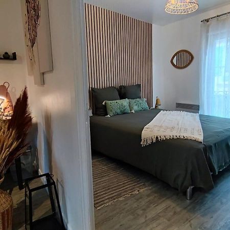 Le Joli'Mans, Appartement Refait A Neuf, Entierement Equipe, Pour 2 Personnes, Proche Quartier Historique Et Centre Le Mans Exterior foto